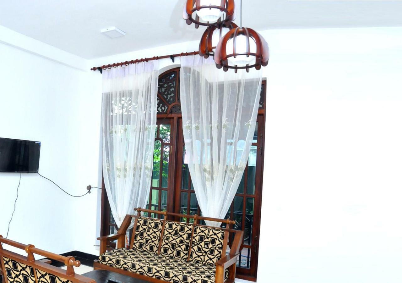 Arusha Guest House Negombo Exterior foto